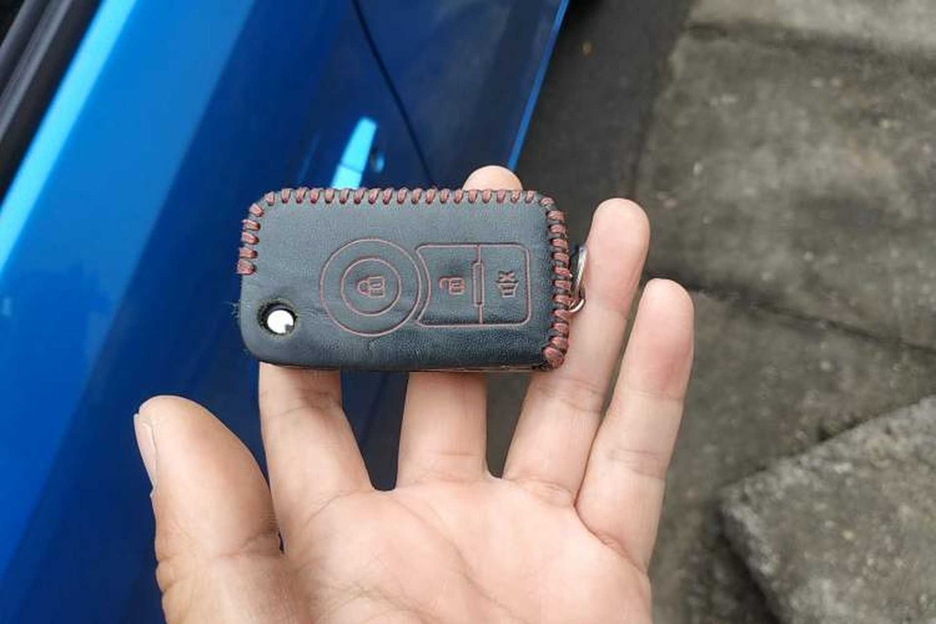Used Toyota YARiS L Zhi Xuan 2015 1.5E Automatic Charm Edition Vehicle Key