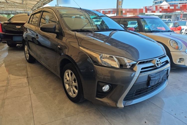 Used Toyota YARiS L Zhi Xuan 2015 1.5G Automatic Xuan Dong Sunroof Special Edition Front Right 45 Deg