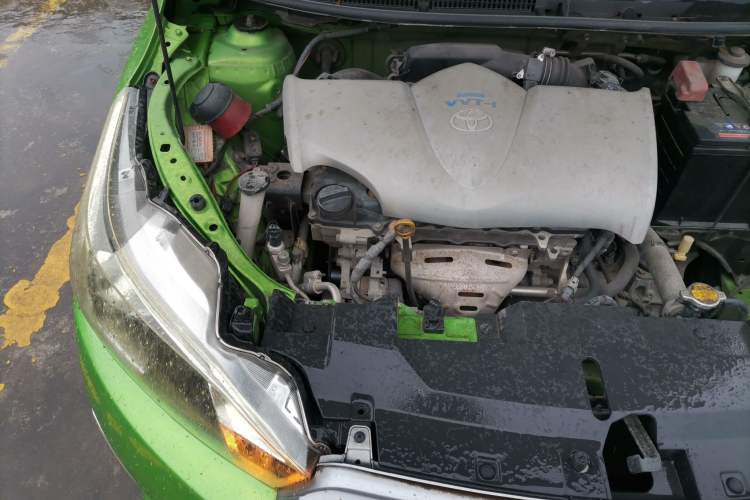 Used Toyota YARiS L Zhi Xuan 2015 1.5E Automatic Charm Edition Engine Bay Right