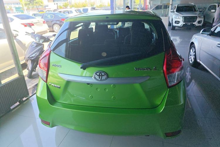 Used Toyota YARiS L Zhi Xuan 2015 1.5E Automatic Charm Edition Exterior 4