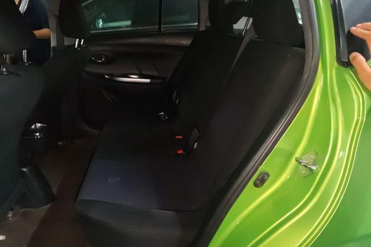 Used Toyota YARiS L Zhi Xuan 2015 1.5E Automatic Charm Edition Left Rear Seat