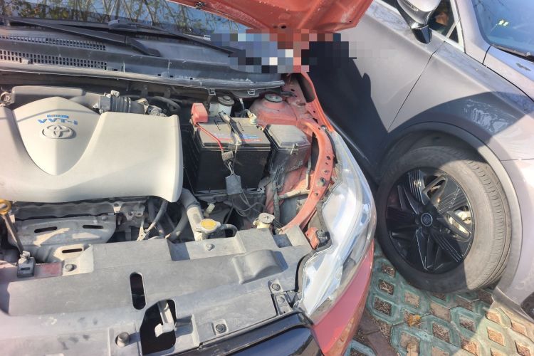 Used Toyota YARiS L Zhi Xuan 2015 1.5G Automatic Orange Limited Edition Engine Bay Left