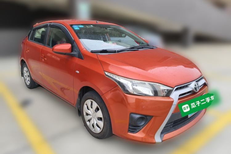 Used Toyota YARiS L Zhi Xuan 2015 1.5E Automatic Charm Edition Front Right 45 Deg