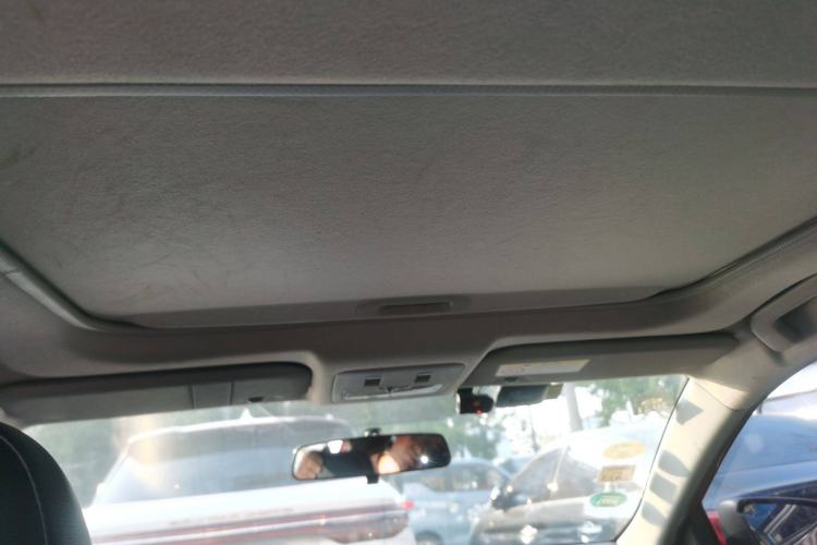 Used Toyota YARiS L Zhi Xuan 2015 1.5G Automatic Orange Limited Edition Headliner