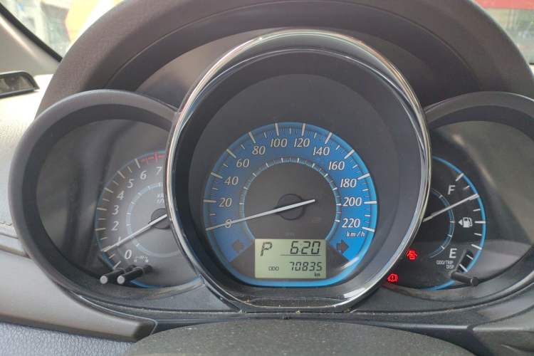 Used Toyota YARiS L Zhi Xuan 2015 1.5E Automatic Charm Edition Instrument Cluster