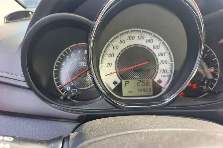 Used Toyota YARiS L Zhi Xuan 2015 1.5G Automatic Orange Limited Edition Instrument Cluster
