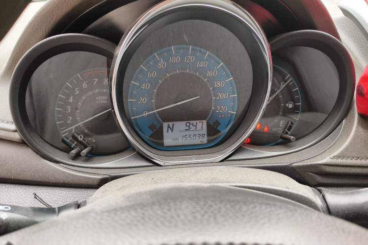 Used Toyota YARiS L Zhi Xuan 2015 1.5E Automatic Charm Edition Instrument Cluster