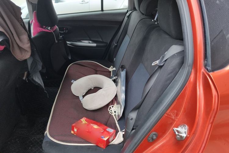 Used Toyota YARiS L Zhi Xuan 2015 1.5E Automatic Charm Edition Left Rear Seat