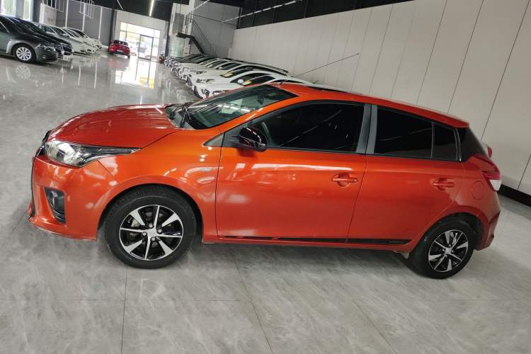 Used Toyota YARiS L Zhi Xuan 2015 1.5G Automatic Orange Limited Edition Left Side