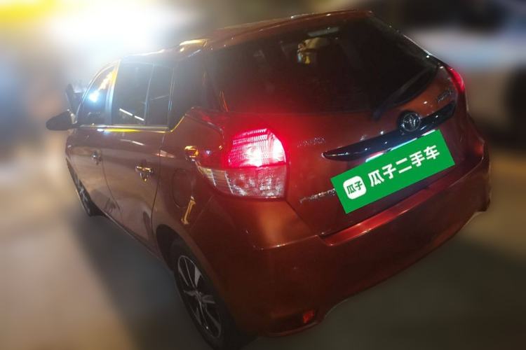 Used Toyota YARiS L Zhi Xuan 2015 1.5G Automatic Orange Limited Edition Rear Left 45 Deg