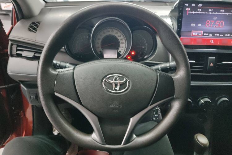 Used Toyota YARiS L Zhi Xuan 2015 1.5G Automatic Orange Limited Edition Steering Wheel