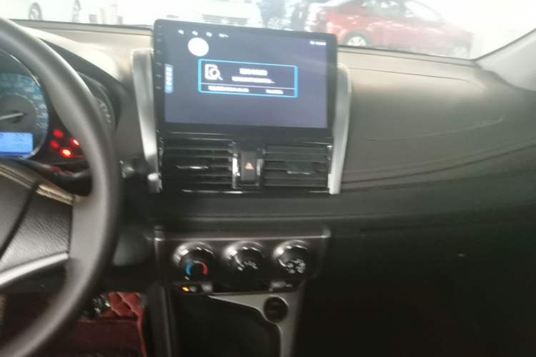 Used Toyota YARiS L Zhi Xuan 2015 1.5E Automatic Charm Edition Audio And AC Panel