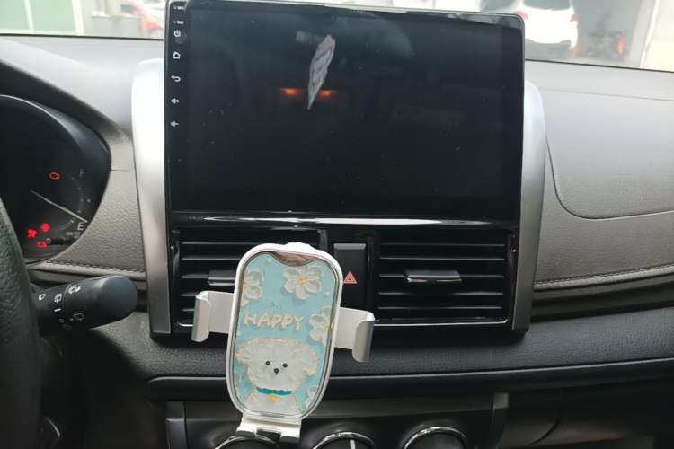 Used Toyota YARiS L Zhi Xuan 2015 1.5E Automatic Charm Edition Audio And AC Panel