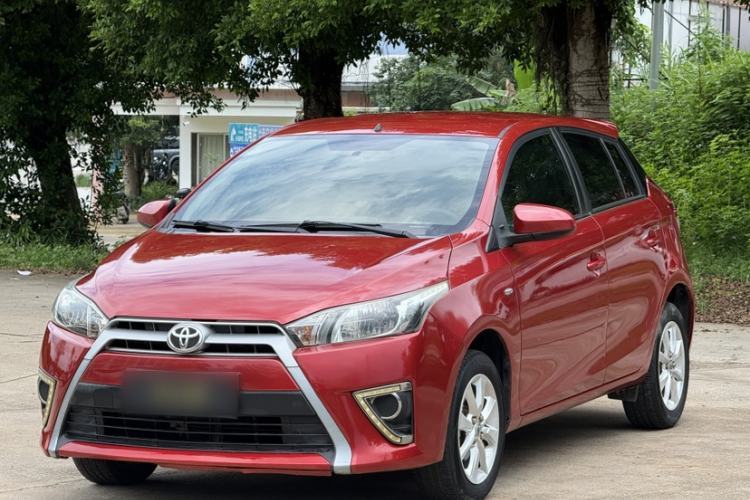 Toyota YARiS L Zhi Xuan 2015 1.5E Automatic Charm Edition с пробегом Guazi used car, China used car export, Used car for sale, Used  cars, Cheapest cars for sale