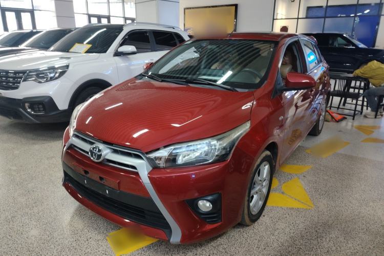 Used Toyota YARiS L Zhi Xuan 2015 1.5G Automatic Xuan Dong Sunroof Special Edition Guazi used car, China used car export, Used car for sale, Used cars, Cheapest cars for sale