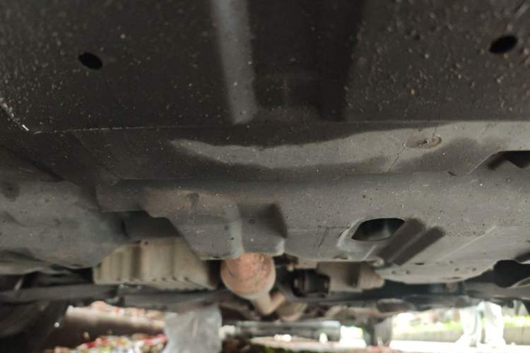 Used Toyota YARiS L Zhi Xuan 2015 1.5E Automatic Charm Edition Chassis Front