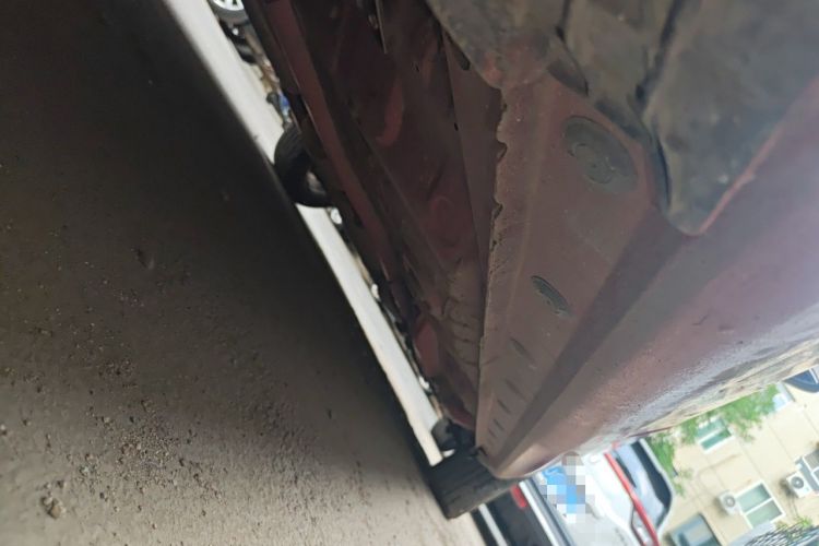 Used Toyota YARiS L Zhi Xuan 2015 1.5G Automatic Xuan Dong Sunroof Special Edition Chassis Front Left