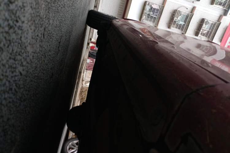 Used Toyota YARiS L Zhi Xuan 2015 1.5E Automatic Charm Edition Chassis Front Right
