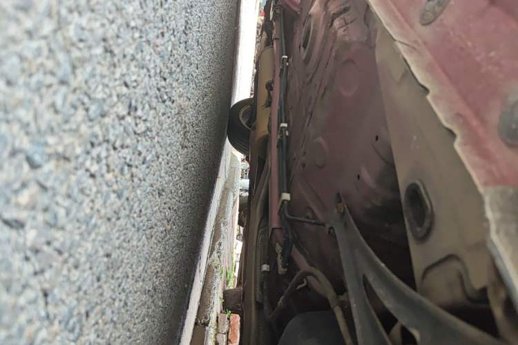 Used Toyota YARiS L Zhi Xuan 2015 1.5G Automatic Xuan Dong Sunroof Special Edition Chassis Rear Left