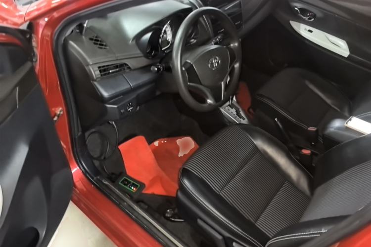 Used Toyota YARiS L Zhi Xuan 2015 1.5G Automatic Xuan Dong Sunroof Special Edition Driver Seat