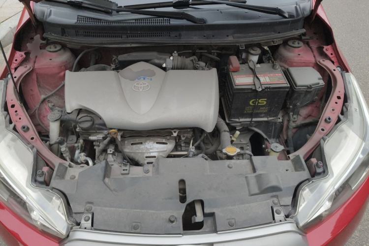 Used Toyota YARiS L Zhi Xuan 2015 1.5E Automatic Charm Edition Engine Bay