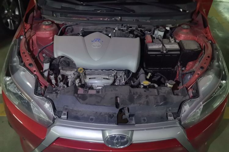 Used Toyota YARiS L Zhi Xuan 2015 1.5E Automatic Charm Edition Engine Bay