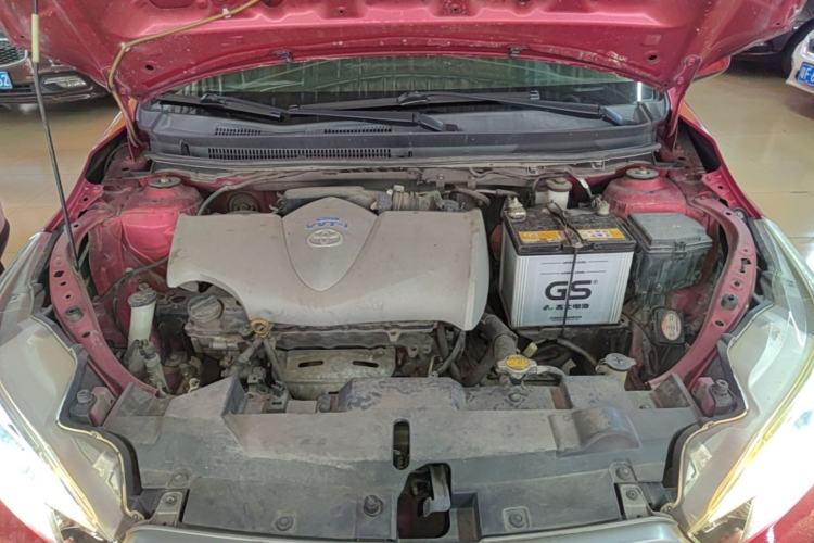 Used Toyota YARiS L Zhi Xuan 2015 1.5E Automatic Charm Edition Engine Bay