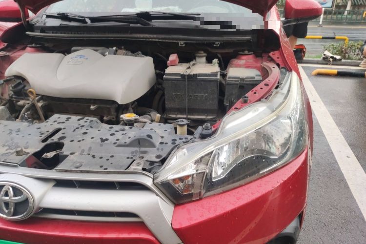 Used Toyota YARiS L Zhi Xuan 2015 1.5E Automatic Charm Edition Engine Bay Left