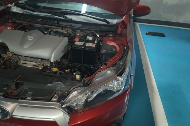 Used Toyota YARiS L Zhi Xuan 2015 1.5E Automatic Charm Edition Engine Bay Left