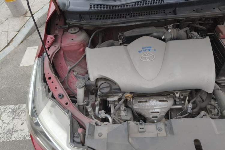 Used Toyota YARiS L Zhi Xuan 2015 1.5E Automatic Charm Edition Engine Bay Right