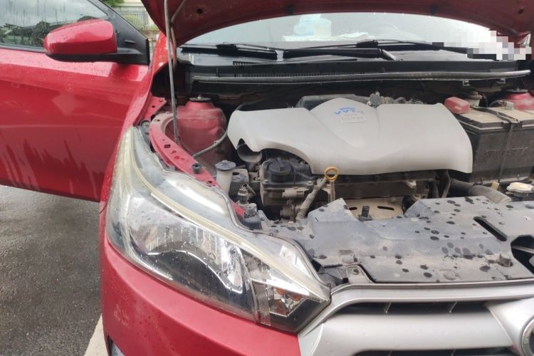 Used Toyota YARiS L Zhi Xuan 2015 1.5E Automatic Charm Edition Engine Bay Right