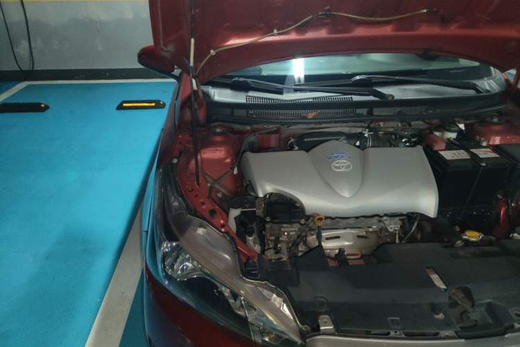 Used Toyota YARiS L Zhi Xuan 2015 1.5E Automatic Charm Edition Engine Bay Right