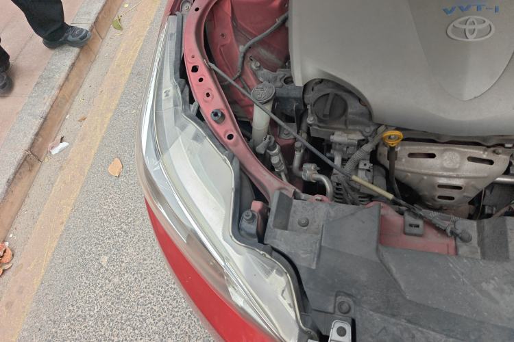 Used Toyota YARiS L Zhi Xuan 2015 1.5E Automatic Charm Edition Engine Bay Right