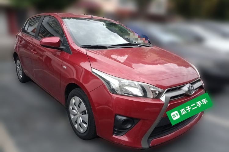 Used Toyota YARiS L Zhi Xuan 2015 1.5E Automatic Charm Edition Front Right 45 Deg