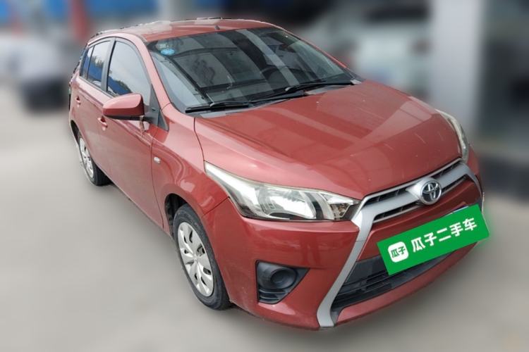 Used Toyota YARiS L Zhi Xuan 2015 1.5E Automatic Charm Edition Front Right 45 Deg