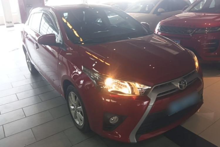 Used Toyota YARiS L Zhi Xuan 2015 1.5G Automatic Xuan Dong Sunroof Special Edition Front Right 45 Deg