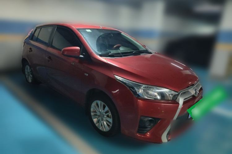Used Toyota YARiS L Zhi Xuan 2015 1.5E Automatic Charm Edition Front Right 45 Deg