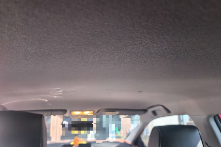 Used Toyota YARiS L Zhi Xuan 2015 1.5E Automatic Charm Edition Headliner