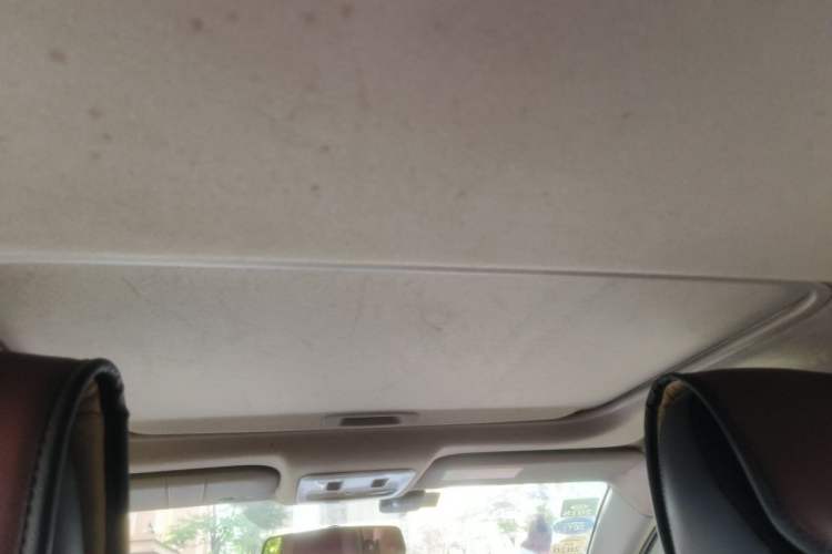 Used Toyota YARiS L Zhi Xuan 2015 1.5G Automatic Xuan Dong Sunroof Special Edition Headliner