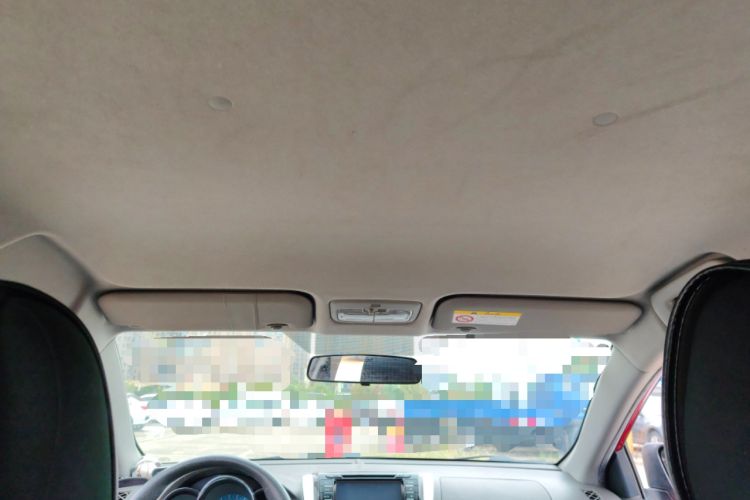 Used Toyota YARiS L Zhi Xuan 2015 1.5E Automatic Charm Edition Headliner