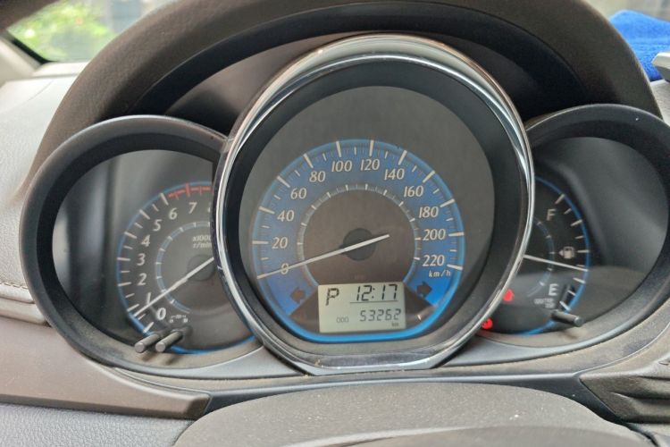 Used Toyota YARiS L Zhi Xuan 2015 1.5E Automatic Charm Edition Instrument Cluster