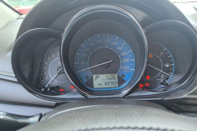 Used Toyota YARiS L Zhi Xuan 2015 1.5E Automatic Charm Edition Instrument Cluster