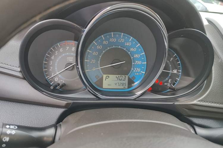Used Toyota YARiS L Zhi Xuan 2015 1.5E Automatic Charm Edition Instrument Cluster