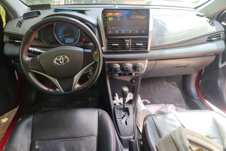 Used Toyota YARiS L Zhi Xuan 2015 1.5E Automatic Charm Edition Interior 2