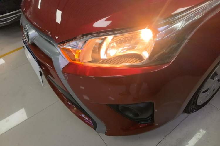 Used Toyota YARiS L Zhi Xuan 2015 1.5E Automatic Charm Edition Left Front Headlight