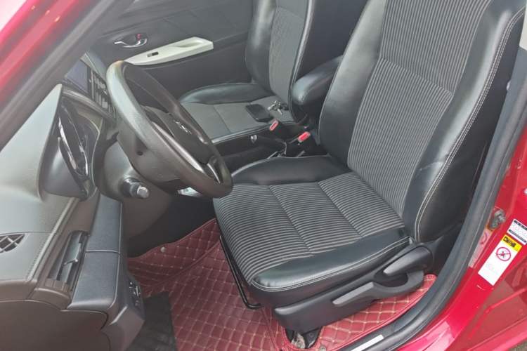 Used Toyota YARiS L Zhi Xuan 2015 1.5G Automatic Xuan Dong Sunroof Special Edition Left Front Seat