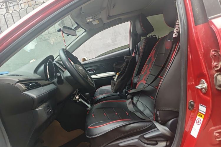 Used Toyota YARiS L Zhi Xuan 2015 1.5G Automatic Xuan Dong Sunroof Special Edition Left Front Seat