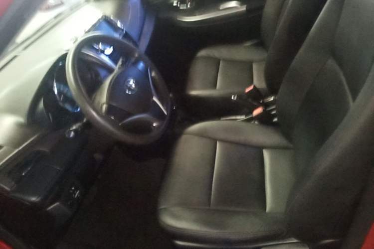 Used Toyota YARiS L Zhi Xuan 2015 1.5E Automatic Charm Edition Left Front Seat
