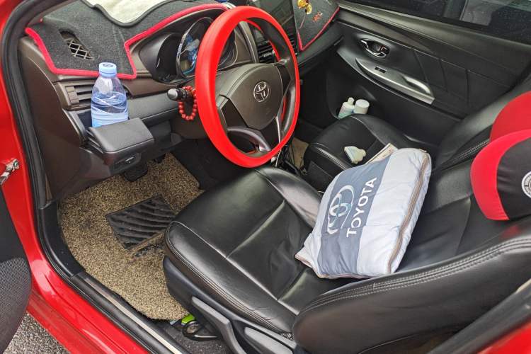 Used Toyota YARiS L Zhi Xuan 2015 1.5E Automatic Charm Edition Left Front Seat