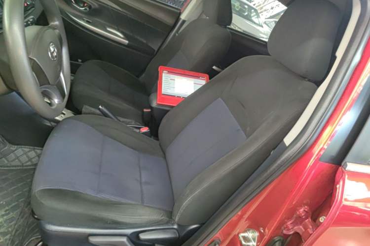 Used Toyota YARiS L Zhi Xuan 2015 1.5E Automatic Charm Edition Left Front Seat